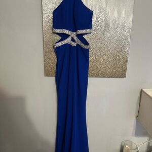 Elegant Blue Evening Gown